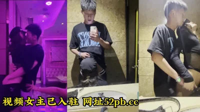 免费看污又色又爽又黄的小说男男